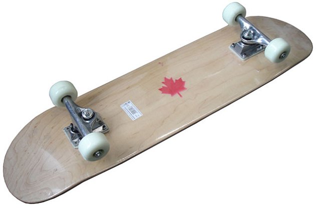 Skateboard závodní s deskou z kanadské překližky S3/3